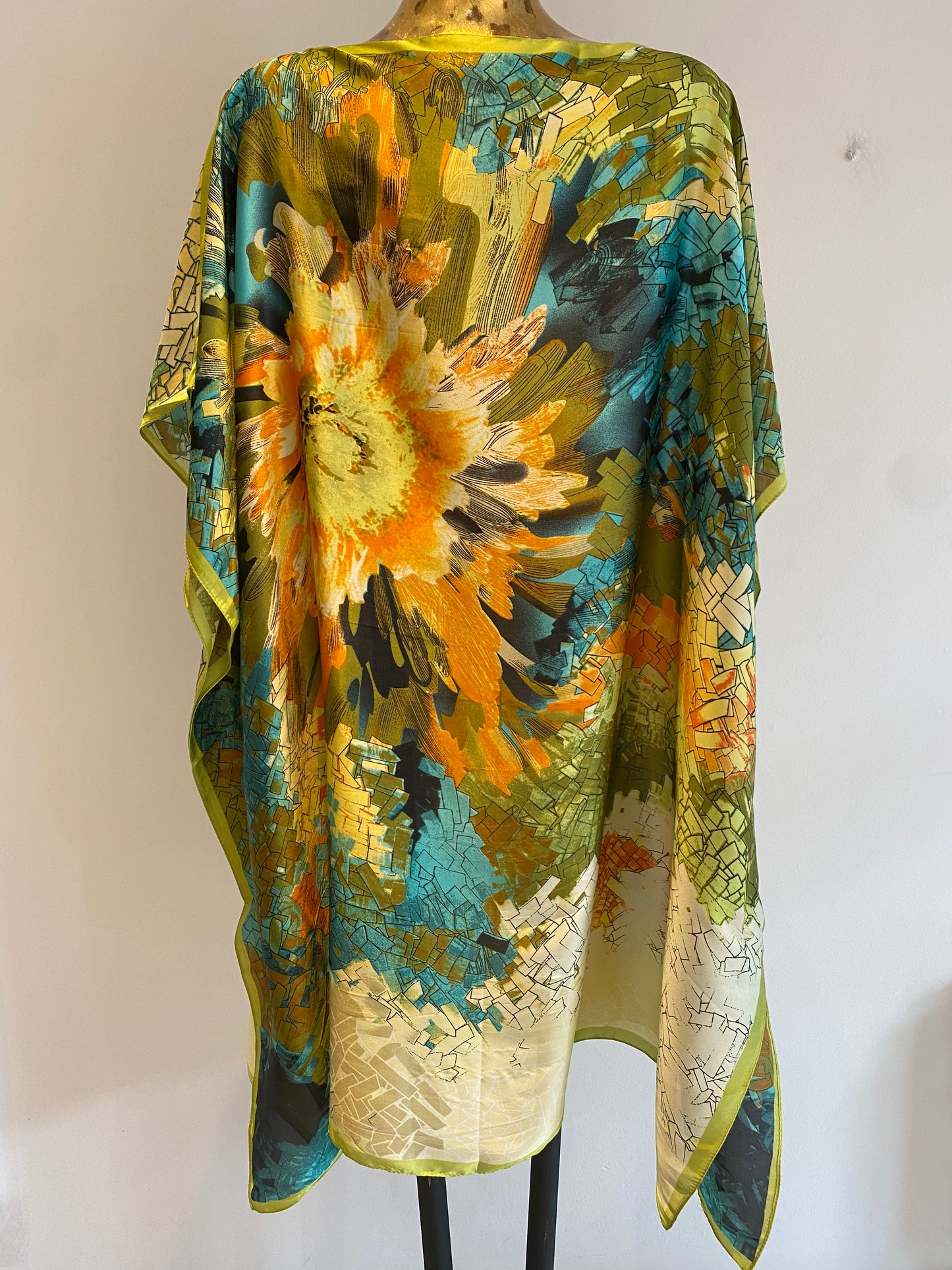 Tunic.    March Sale 25% Off - At Checkout Use Code March25