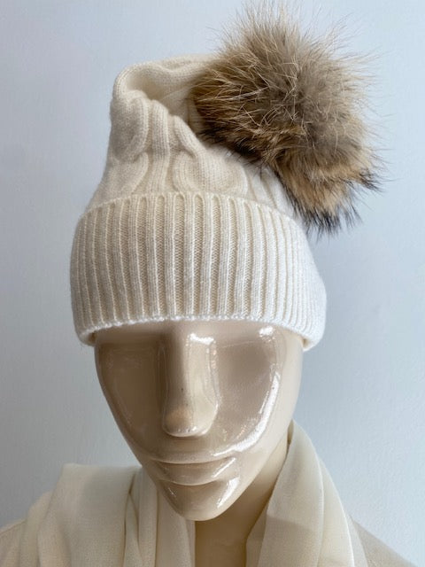 Cashmere Hat With Pom Pom